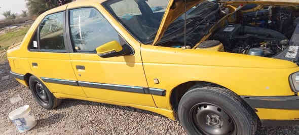 اعيد النشر بسبب الوعود الكاذبة بيجو glx موديل 12كفالة عامه ما عدا الظربة هاي موضحه ب الصورة كير محرك محور فرنسي يعني انسى الصرف والتنقيص تبريد تدفئة كهربائيات صدر كاملة مكملة تراي وين ما تريد مكاني بغداد السعر 30وبيهة مجال***********
