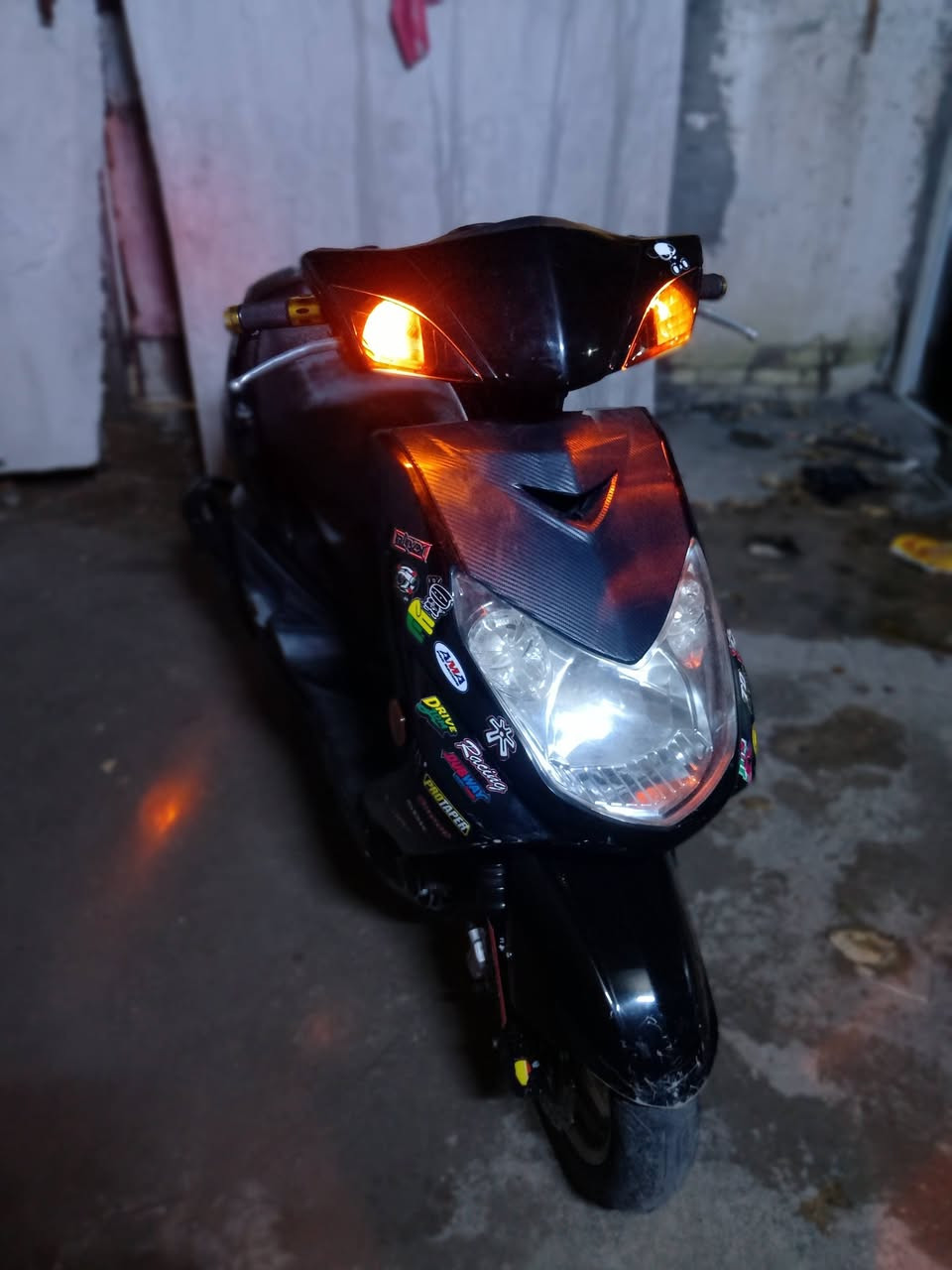 سلام عليكم دراجة سكنس فحل نوزل خطين

احلى من صورة تجي وشوف بعينك محرك در نفيس ممدود على دراجة على البلاد وين ميعجبك وديهة كهربائيات كلهة شغالة شارة يمنة يسرة عالي ناصي دبل اشارة قفل ستيرن خير من اللة تاخذهة من الباب السعر 725 بيهة مجال مكاني بغداد الحسينية مال راشدية رقم

*********** بي وتساب ملاحضة متلكة هيج نضافة بهاذ سعر
