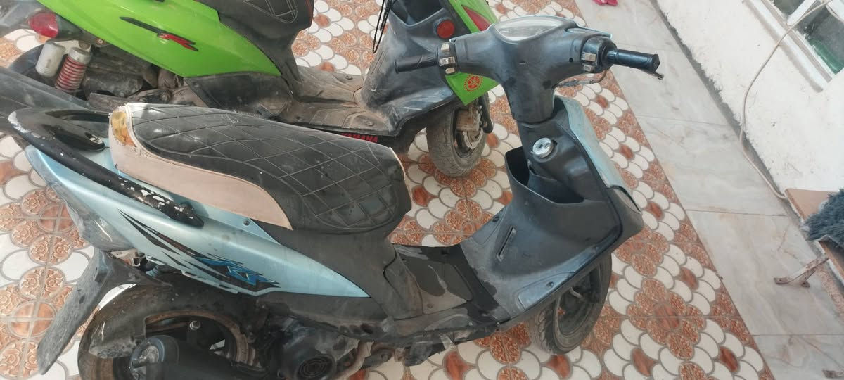 السلام عليكم
ماكس عدله للبيع بيها حادث بسيط
اببعها على وضعها 
اخذتها رمبه ما صايرلها تقريبا شهر


**إذا كنت صاحب هذا الإعلان وتريد حذفه لأي سبب، رجاءا أرسل رسالة إلى الدعم الفني**