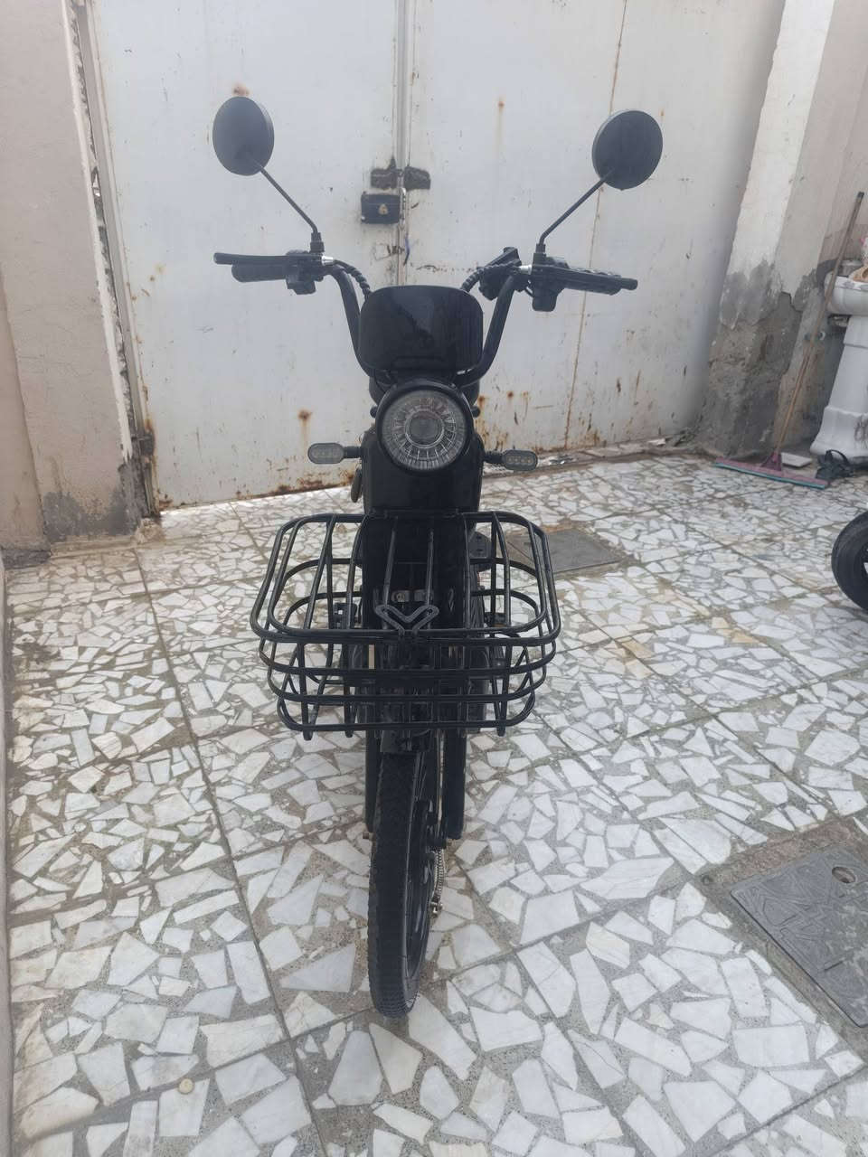 دراجه شحن للبيع ريان حجم 20اربع بطاريات ملف500حقيقي جديدة كلشي مابيه العنوان حله بكرلي الرقم *********** السعر ٣٥٠وبيه مجال
