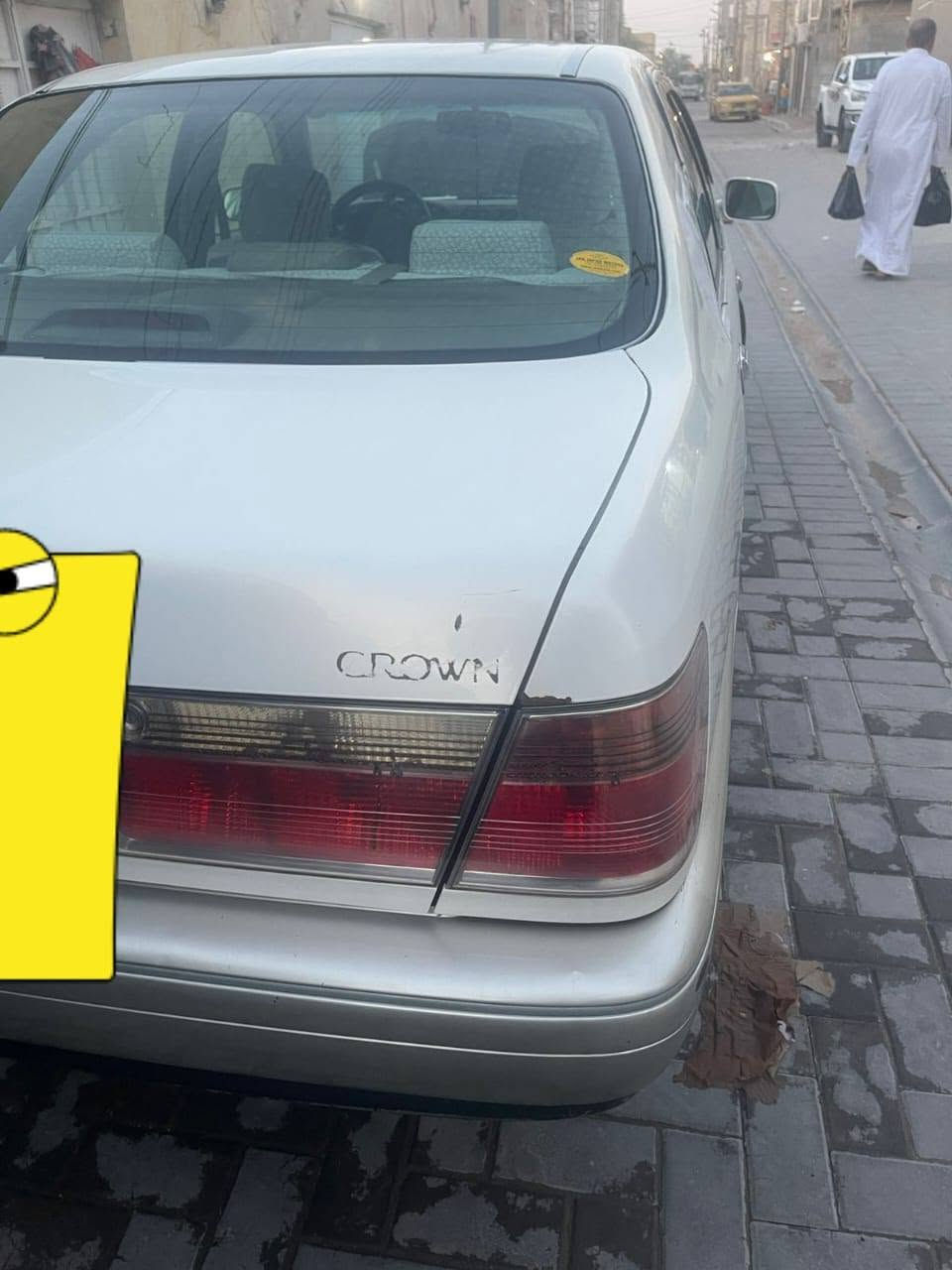 Toyota Crown (ملكة) موديل 99 – JDM Style 👑🇯🇵
​السيارة أدوات (بدون رقم - كلك مكصوصة كصتين) 🛠️
​لأهل الصنف والجنايه اللي يدورون النظيف والسيارة المضمومة ما متعوبه.. ملكة 99 (ثلاث دكم) Full Options 🔥، السيارة بحالة بلاد وبيهة ريحة الشركة، مال معاتب وجاهزة من كلشي 🥇.
​المواصفات الملكية (VIP Specifications) ✨:
​المحرك: ديفور الجبير (D-4 Engine) 🚀 – نشاط وعزم وعالشرط High Performance.
​اللون: محزم (جمالية ونظافة توب Clean Look 💎).
​الداخلية: كشنات كهرباء (Electric Seats ⚡) أمامية وخلفية، ستيرن كهربائي متحرك، وبردة خلفية كهربائية.
​الراحة: مثبت سرعة (Cruise Control 🛣️) شغال، وتبريد ثلاجة مركزية ❄️.
​حالة السيارة (Condition) 💯:
​الحدادية: 100% جديدة (Perfect Suspension 🔧) وما تحتاج برغي واحد.
​التواير: تخم تاير جديد 🚗.
​المحرك، الكير، والكهربائيات مكفولة وصوتها ما ينسمع (Super Quiet 🤫).
​السعر 💵: [37وبيه مجال للشرايه]
​المكان 📍: البصرة / الزبير
​للاستفسار والتواصل 📞: [0788 030 9900]
​تنويه للشراي ⚠️: السيارة أدوات (كلك مكصوصة كصتين) يعني بدون رقم، ومبيوعة على هالوضعية. الشراي الجاد واللي يعرف بقيمة الـ Crown يتفضل يتصل وجمالتهه بالواقع أحلى بهواي من الحجي.
​الملكة تبقى ملكة 👑 Crown Is Crown
