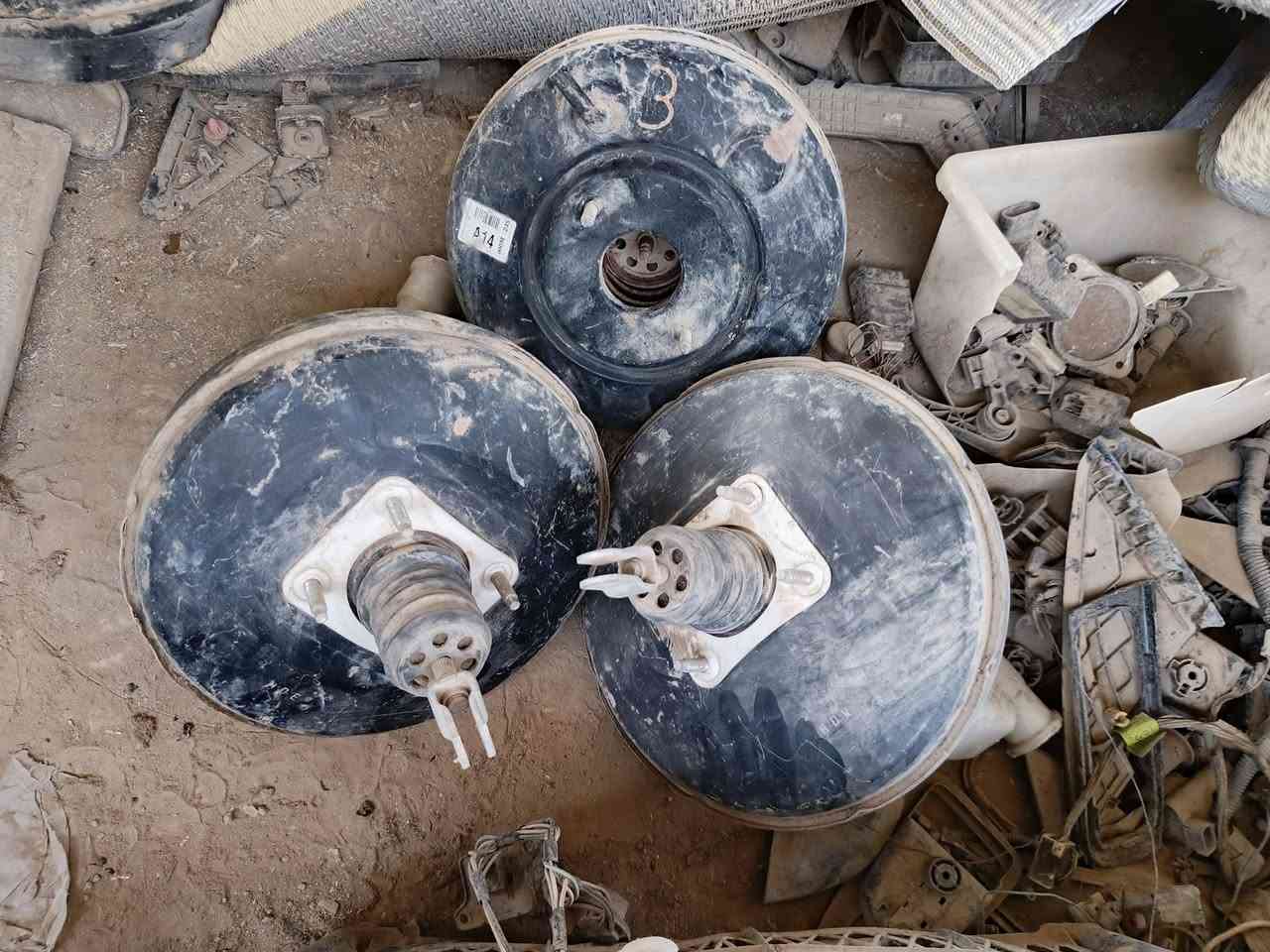 تفصيخ كوري جمله جمله ‏‪***********‬‏
بريشرات 6 الف
عنابير 6 الف
صوندات تبريد 4 الف
مكائن جام 10 الف
برانكيت 8 الف
يدات اشاير الف ونص
يدات خارجيه ٥٠٠ دينار
بيبان 25 الف
مري 3 الف
