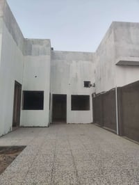 ابو تراب • ٢٠٠م • استلام شهر