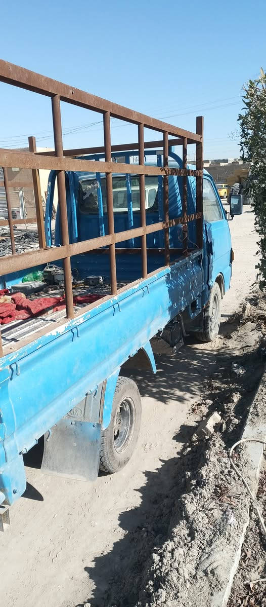 سلام عليكم كيا بنكو للبيع موديل 93 مكانهه نجف السعر ٣٥ رقم انكليزي مداور ثاني يوم ***********
