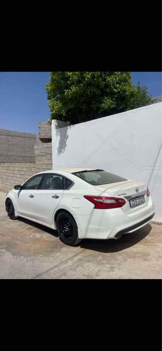 سلام عليكم التيما موديل 2017 موصفات عادي تشغيل عند بعد 
سنويه رقم جديد كوبون بانزين بيها 
قطعتين صبغ بيها بدون دواخل 
مكان كركوك اتصل***********
سعر 118 ومجال كركوك, العراق
