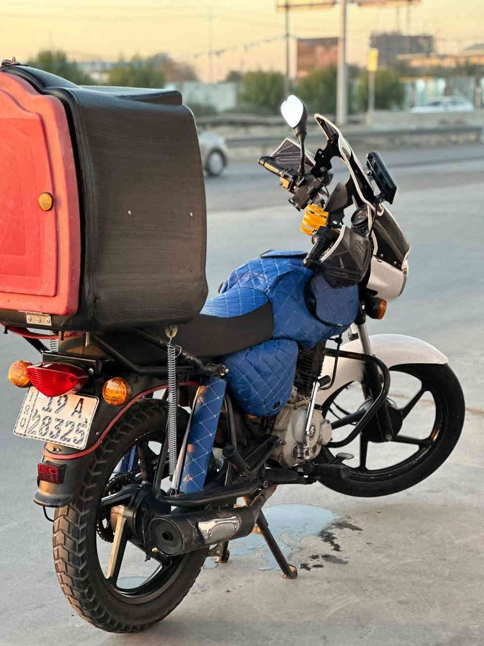 من رخصة الادمن
بوكسر موديل 23 مرقم كربلاء مشروع وطني تحويل ثاني يوم مجفته قبل اسبوع السعر مليونين بيها مجال ***********
