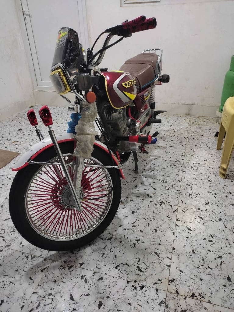 بۆ فرۆشتن مەکینە ١٥٠ هەموو گیانی بەشەرت تایە بۆ تایەی بە شەرت 
نرخی ٦٠٠ هەزار مەعمەلە 
ئەدمین ❤️ السليمانية, العراق


**إذا كنت صاحب هذا الإعلان وتريد حذفه لأي سبب، رجاءا أرسل رسالة إلى الدعم الفني**