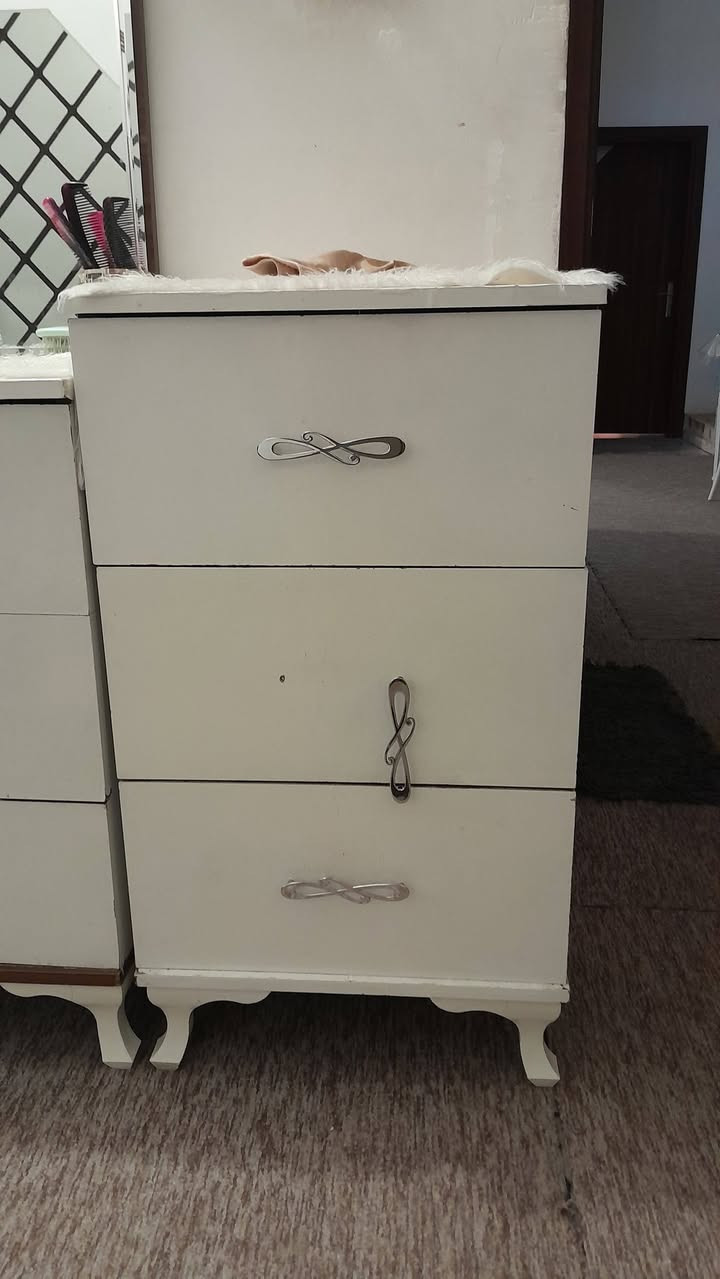 للبيع ***********
