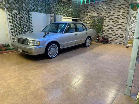 سلام عليكم أرنب طويل ايسر بلاد تبريد شغل خلفي وامامي حداديه جديده باتري جديد تاير مكينة توتوني شاده سياره مصبوغه عام رقم بصره سنوية ما صاقطه اسعر 80بيه مجال قليل *********** عيني اني مكلف بل نشر رقم عندك خابر اشراي
