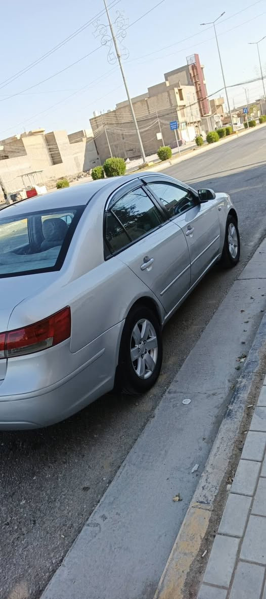 السلام عليكم سوناتا للبيع موديل 2007خليجيه مكينه 2400رقم بغداد السياره مصبوغة حزام لغرض جراد بدون معجون مكفوله من الحادث والضربه السياره جديده عل بلاد شرط مكينه ما مفتوحه كير ما مفتوح تبريد فول عالسويج تخم تاير جديد حداديه كله جديده كهربائيات كله بلادي شغاله ويلكب بلادي السياره غرفته البلاديه ريمون سنترلك السياره جديده علبلادي مال جناي السياره موجوده في كربلاء السعر 90رقم الهاتف 
***********
***********
