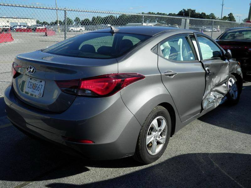 سلام عليكم النتره 2014 وارد أمريكا حادث جاملغ وباب مال أمريكا وبيهه بل عراق جاملغ بارد والباقي مكفول
كير مكينه كفاله مكاني بغداد المشتل حي المعلمن
السعر ١١٥ وبيه مجال
***********
