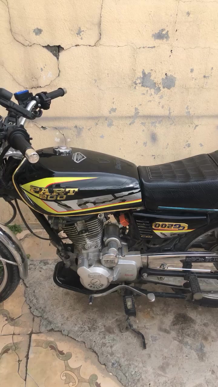 ئه وماتوره بوفروشتن مه كينه ١٥٠موديل ٢٠٢٢مه نه فيسه كامل به شه رت نرخى ٤٠٠هه زارو مه جال شوين هه ولير ***********
