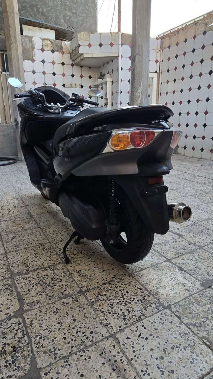 يا الله يالله 
فورزه صفر 10 دراجه رنبه وليسه شارع شرط الكفاله 
مكينه بيضه مري عكرب 
صالنصه كاتم رياضي 
7كير 4تحويلات 
الاستفسار ***********
مكاني البياع حي الشهداء توصيل موجود وتساب موجود
