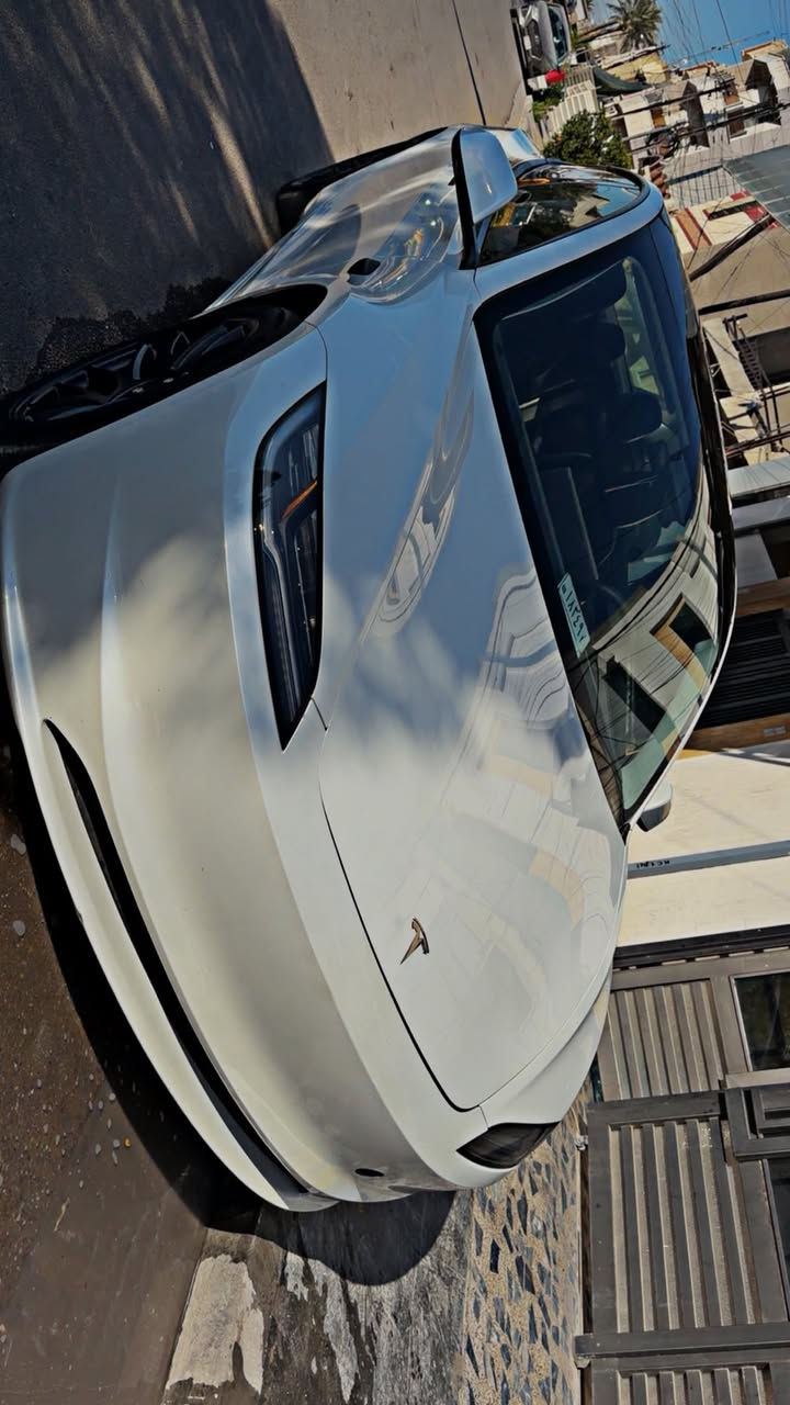 السلام عليكم 
للبيع 
MODEL 3
تسلا  3 
موديل 2024
وارد امريكا 
اون لاين 
مواصفات ال3 معروفة 
كامرات
جلد 
كراسي كهرباء 

 ضررها صبغ باب خلفي عكس السائق وجاملغ مال نفس الصفحة 
ايرباك دركة وبردة فقط  

منفيست باسمي تترقم اي محافظة 

للاستفسار عن التفاصيل
***********
