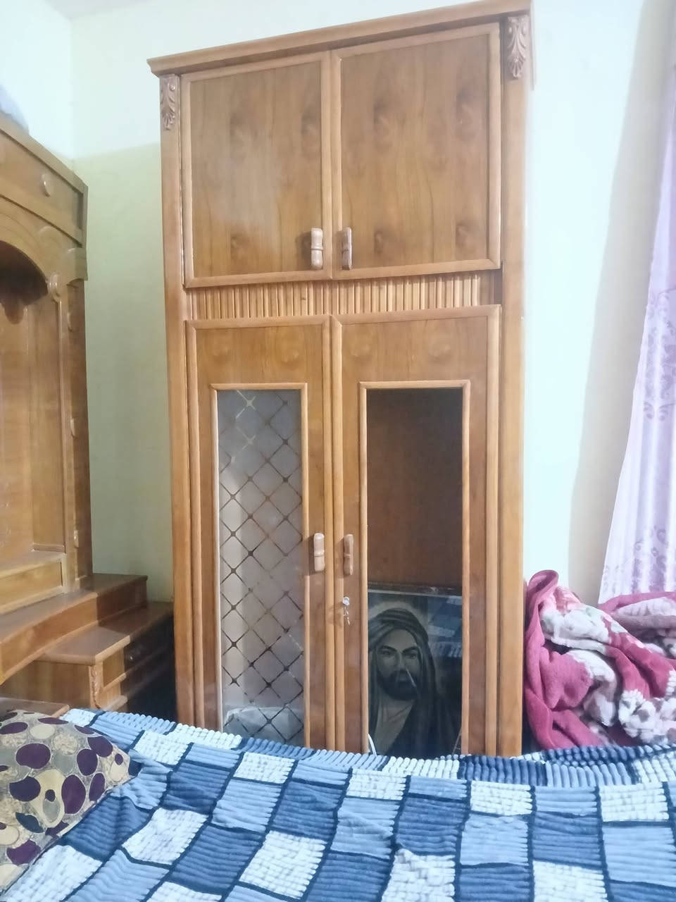 السلام عليكم غرفه للبيع جبيره كلش ومابيه اي نقص   نظيفه كلش مصار  ***********ست اشهر ماخذينها
