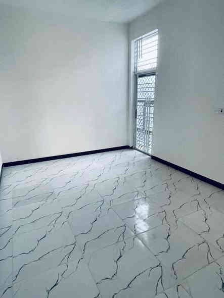 دار للبيع مساحه ١٥٠ متر طابو صرف
يحتوي علئ غرفتين نوم بناء حديث البيت ٢٠٢٥

غير مسكون البيت تسليم مفتاح

السعر ٩٢ قابل للتفاوض

ثاني بيت عن تبليط

خدمات كامله
العنوان ابي غرق حي المرتضئ

***********
