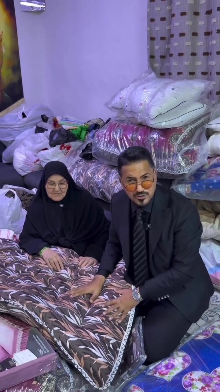 لاتقصرون وي الحجية ام عراقية فاتحة مشروع وتساعد بناتها وعائلتها اريد وكفتكم وي الحجية هذا الرقم للتوصيل 
***********

اضغط متابعة للصفحة لتصلك اخر الاخبار بكل مصداقية
