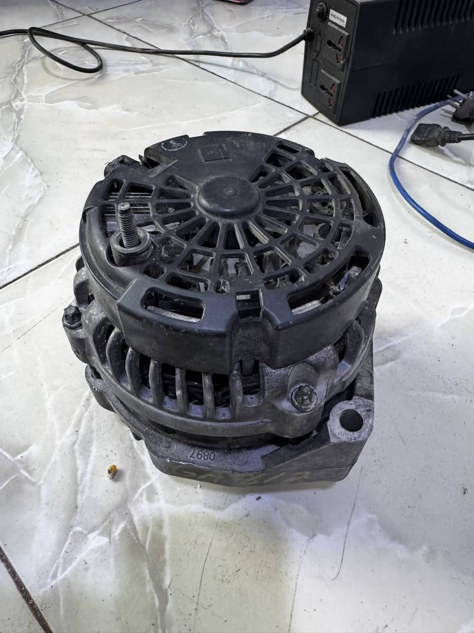 السلام عليكم 
داينمو يوكن  تاهو من مديل 2007 الى 2014 جديد تفصيخ شغال ضمان شرط الشغل 
موجود بالبصرة 
السعر قيمة بالي يناسبك و اخذه 
***********
