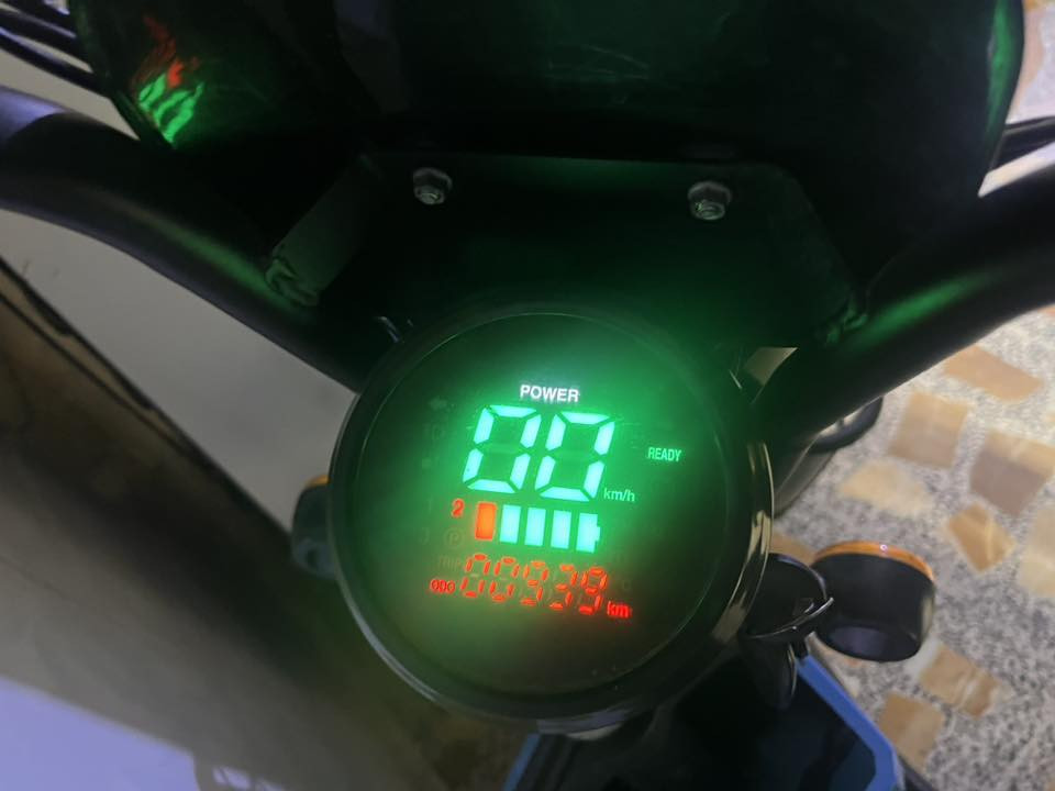 للبيع دراجه شحن مشاكلها التاير الأمامي مخلوع و الجاملغ مكسور الخلفي


**إذا كنت صاحب هذا الإعلان وتريد حذفه لأي سبب، رجاءا أرسل رسالة إلى الدعم الفني**