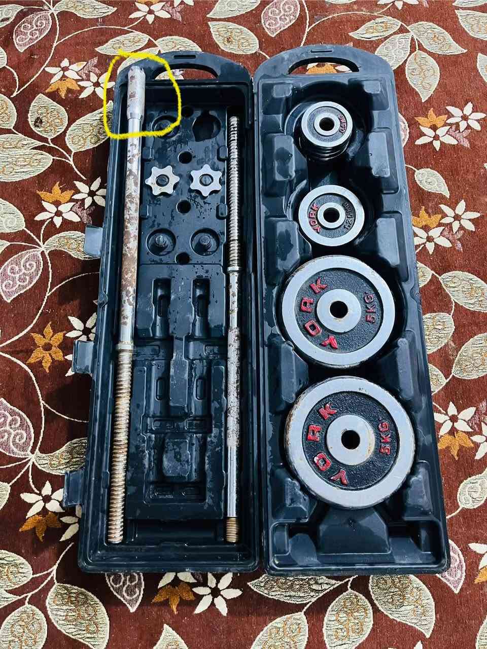 حقيبه رياضيه اكثر من 20 كيلو مع بار
تحتوي الحقيبه على 3 اقراص وزن 5 كيلو 

و2 اقراص وزن 1.25 ( كيلو وربع ) 

و6 اقراص وزن 0.5 ( نصف كيلو )

وحقيبه لضم الاوزان والبار 💪

السعرر مناسب جدا 55 الف وبيها مجال حك الجيه 

ولحد يجي يكسر بلسعر روح شوف البار وحيده ابيش يبيعونه

مكاني بابل / محاويل


**إذا كنت صاحب هذا الإعلان وتريد حذفه لأي سبب، رجاءا أرسل رسالة إلى الدعم الفني**