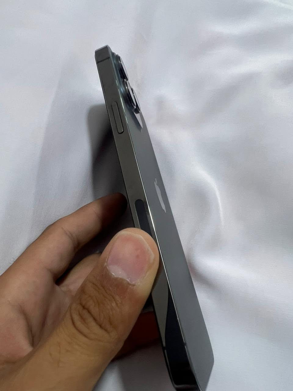 ‏
 السلام عليكم للبيع

iPhone13 Pro Max

الجهاز حيل نضيف 
بطاريه 96
شرط الفحص ما مبدل بيه شي 
فقط مرفوعه بطاريه 
ذاكره 256
الجهاز كله شغال 
السعر730الف وبي مجال 

للستفسار ***********

العنوان صلاح الدين العلم

