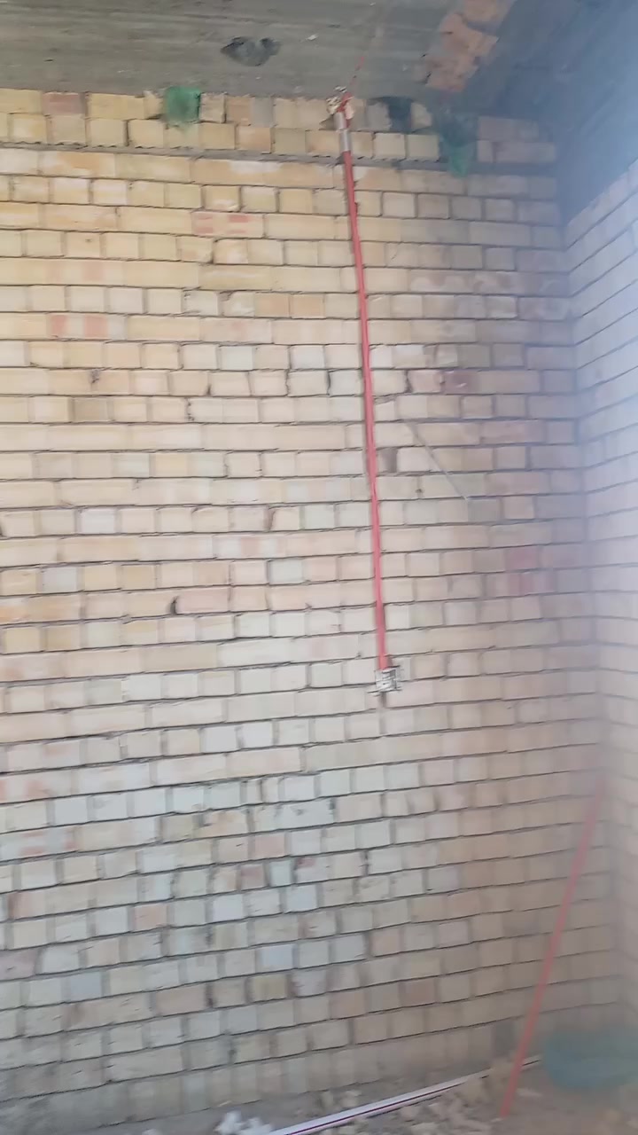 دائما اختار لنفسك كهربائي مرتب
***********
