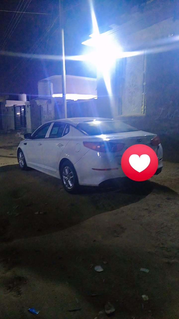 اوبتيما 2016 خليجي مكفوله كفاله عامه من الضربه والصبغ والتبديل مكينه 2000 دوش ماشيه 123 الف رقم دولي هزه جديده مشروع وطني تخم تاير جديد حداديه جديده تبريد ثلج دواخل جديده السياره مكاني ناصريه مركز السعر ب153 رقمي ***********
