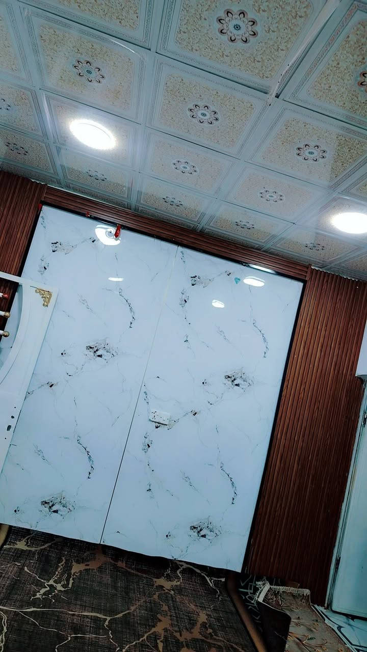 بيت لللبيع مكان الدوانم شارع سوالم لبيت غرفه+ترك كبير +صاله +مطبخ. +صحيات مجاري داخل وخارج شارع مجاري قطره مي مضل مساحه لبيت 180 متر واكو مساحه بيه إذ تريد تبني *********** خابرني وبيك خير ودللل
