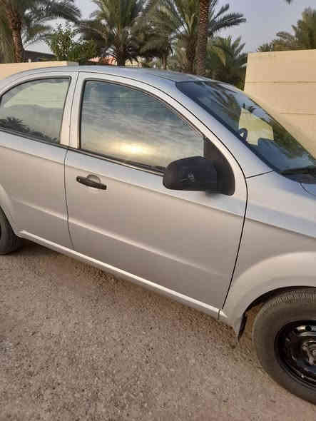 سلام عليكم افيو للبيع  موديل٢٠٠٩ اسلمانيه رقم انكليزي خليجي محرك مسكر 1600 كير عادي السياره  تدفه تبريد شغال مكفوله من الضربه والصبغ ما عدا الدعاميات مصبوغه  السنويه ٢٠٢٩ النفاذيه السعر 70ورقه العنوان بغداد المدائن سلمان باك الخناسه  رقه الهاتف ***********
