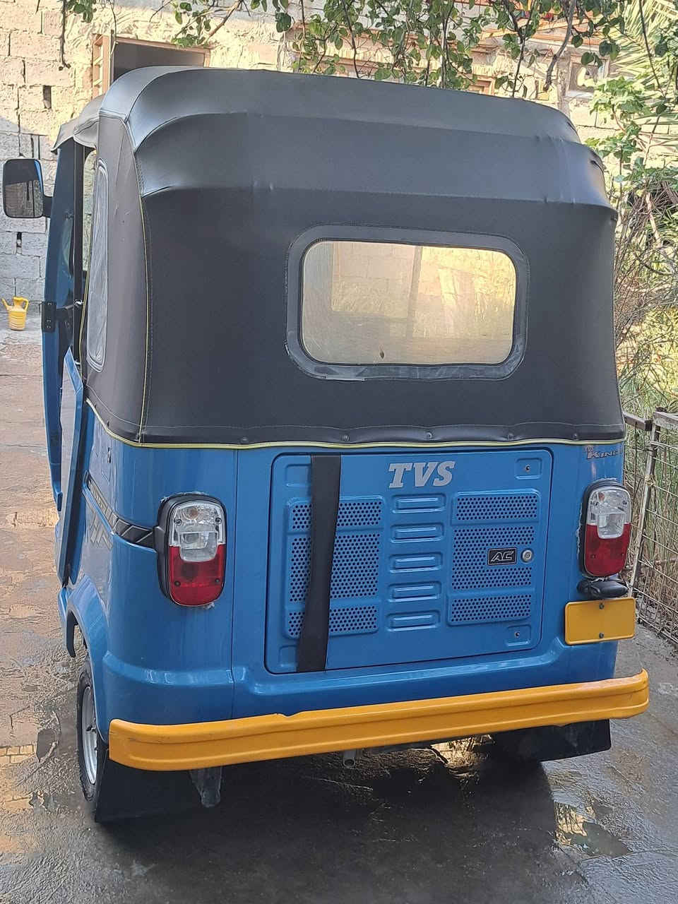 تكتك للبيع
تكتك موديل ٢٠٢٢ شهر ١١ جديد نضافه فول 
رقم وسنويه الرقم بصره 
سعر ٨ وبيها مجال 
للتواصل ***********
