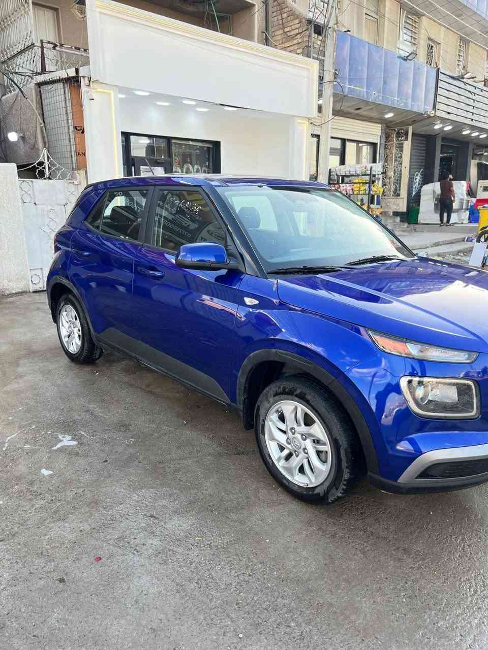 السلام عليكم...
هيونداي فينو 2025 
مشاية 10 الاف 
سيارة مكفولة شاصي لغد 
بدون ايرباك 
مبدل فقط بنيد 
والباقي كفالة عامة 
بدون رقم سيارة 
سعر 125 وبيهة مجال 
للاستفسار 
***********
***********
