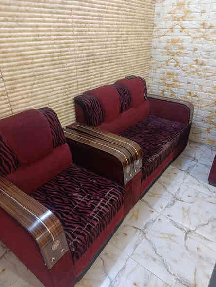 تخم للبيع 10مقاعد مابي ضرر اوكسر موضح بصور سعر150
للتواصل ***********
