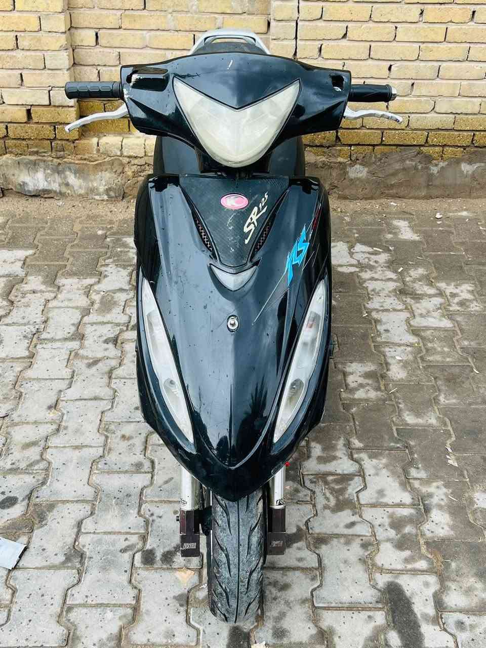 سلام عليكم كامكو G4 مكينه مامفتوحه شغاله سلف وهندر السعر 550 وبيها مجال للشراي
الرقم ***********
