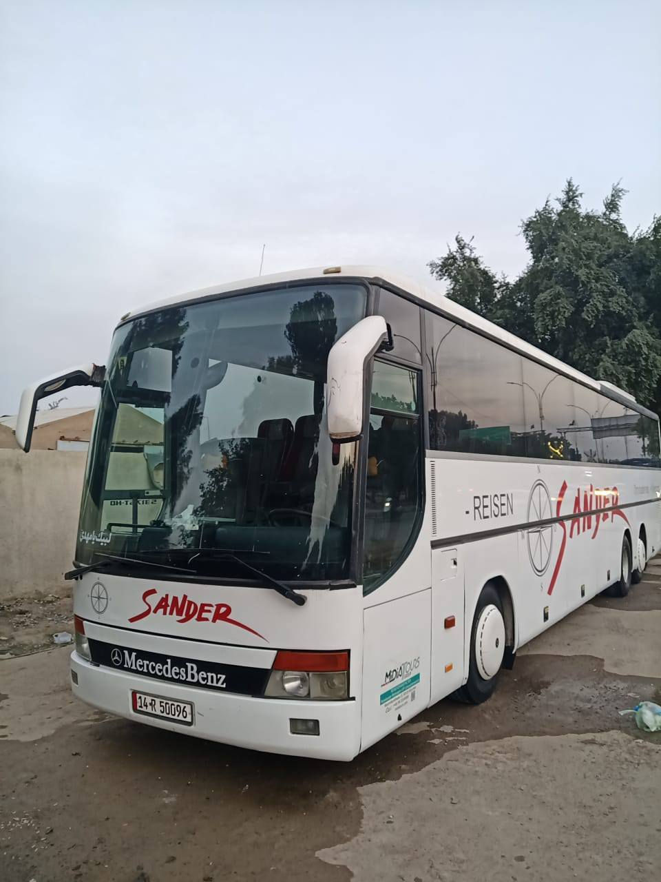 سلام عليكم باص لبيع جاهزه تبريد جديد رقم بصره تحويل الاستفسار رقم صاحب سياره ***********
