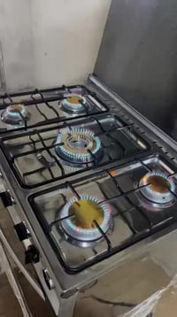 طباخ • نضيف • ما مستخدم