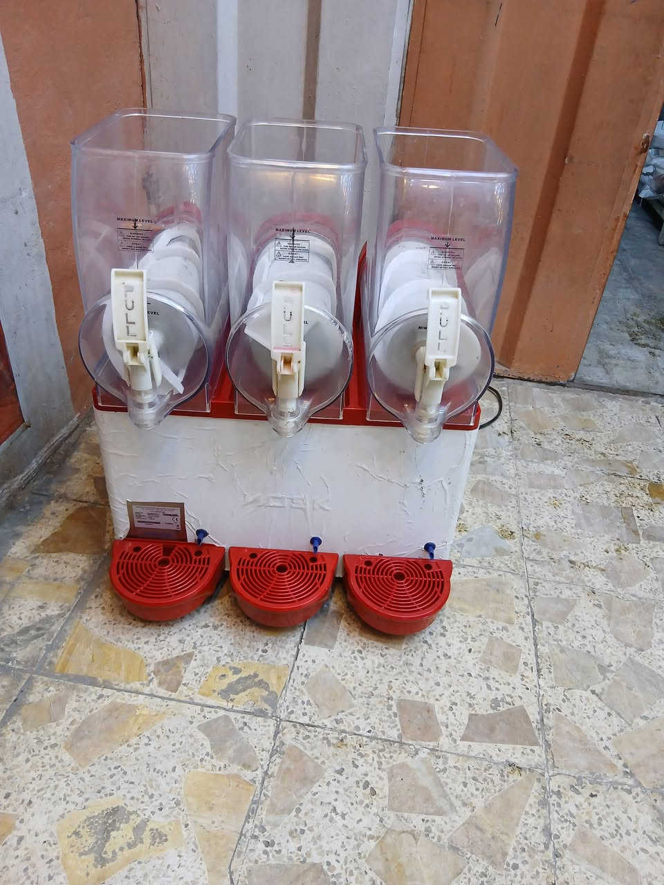 ماكنه ازبري هوسك للبيع ***********السعر اخوالجديد
