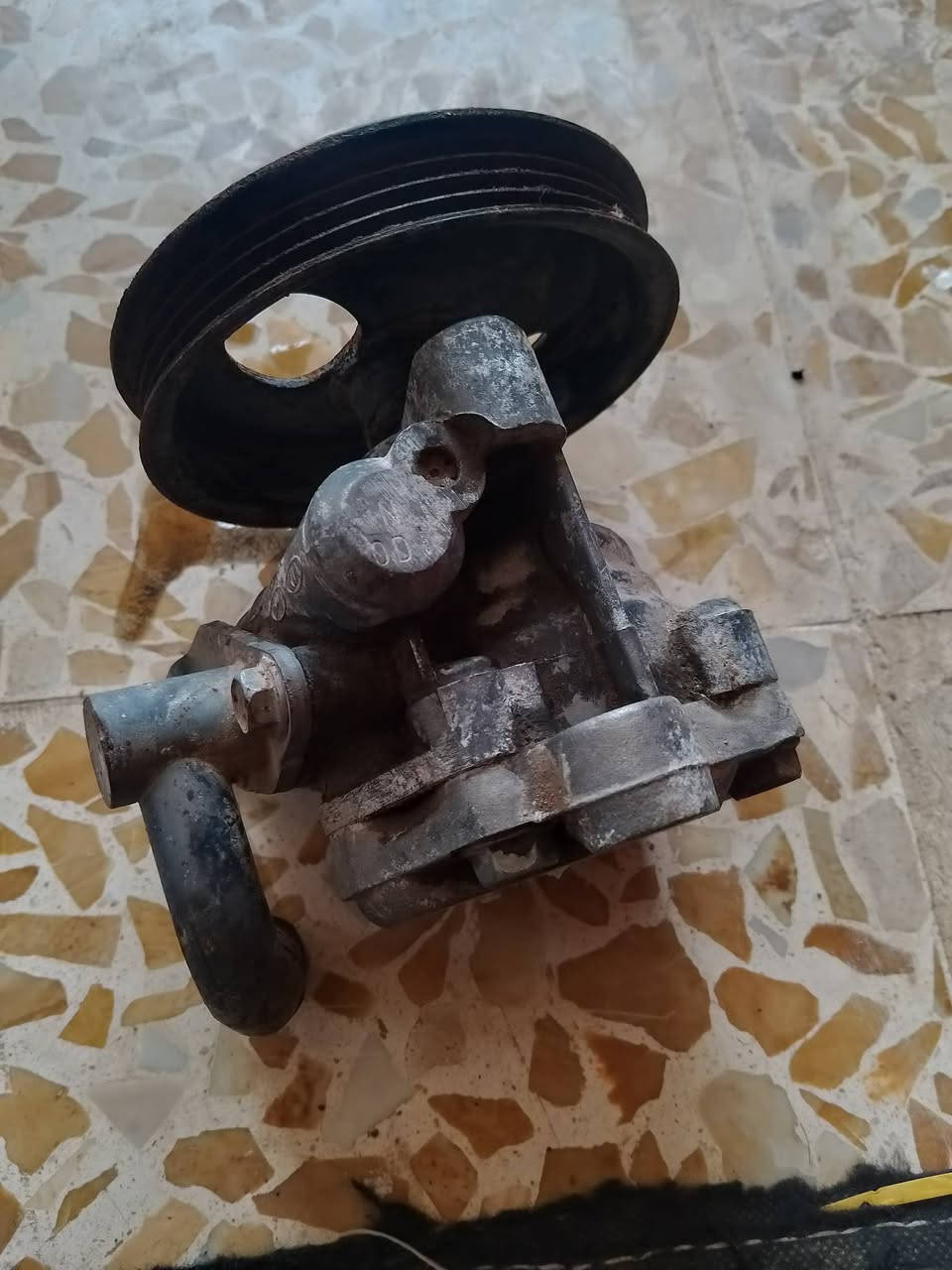 السلام عليكم هاذه مال قايش ماعرف ياسياره االينطيني بي سعر يجي ياخذو***********
