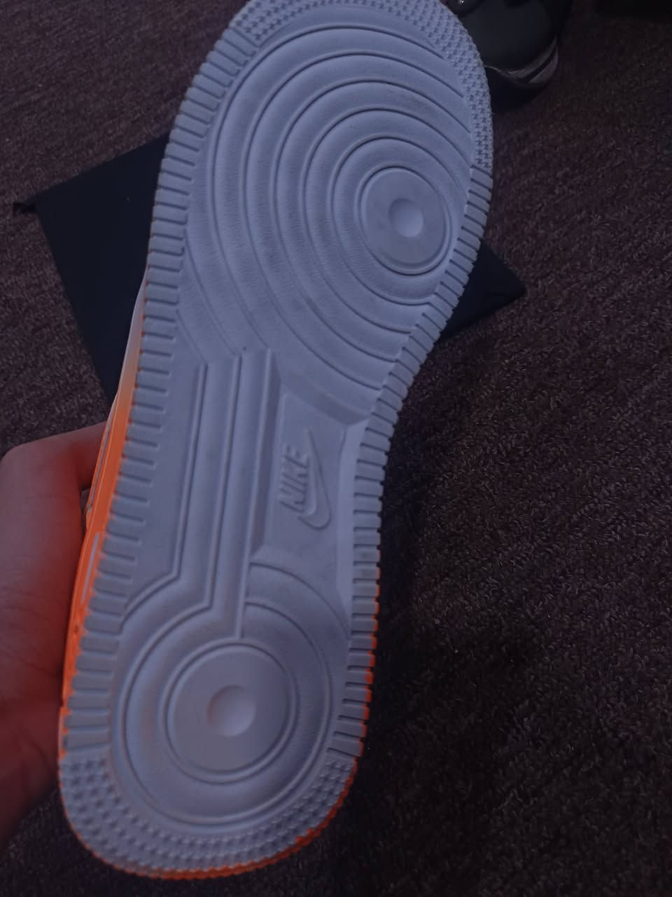 السلام عليكم حذاء ل بيع نايك قياس 42كدامك جديد ما ملبوس وعلي جديد بعده
مكاني ميسان العماره قطاع 28شارع الاطباء يريد يتواصل يخابرني او يراسلوني ع واتساب ***********
