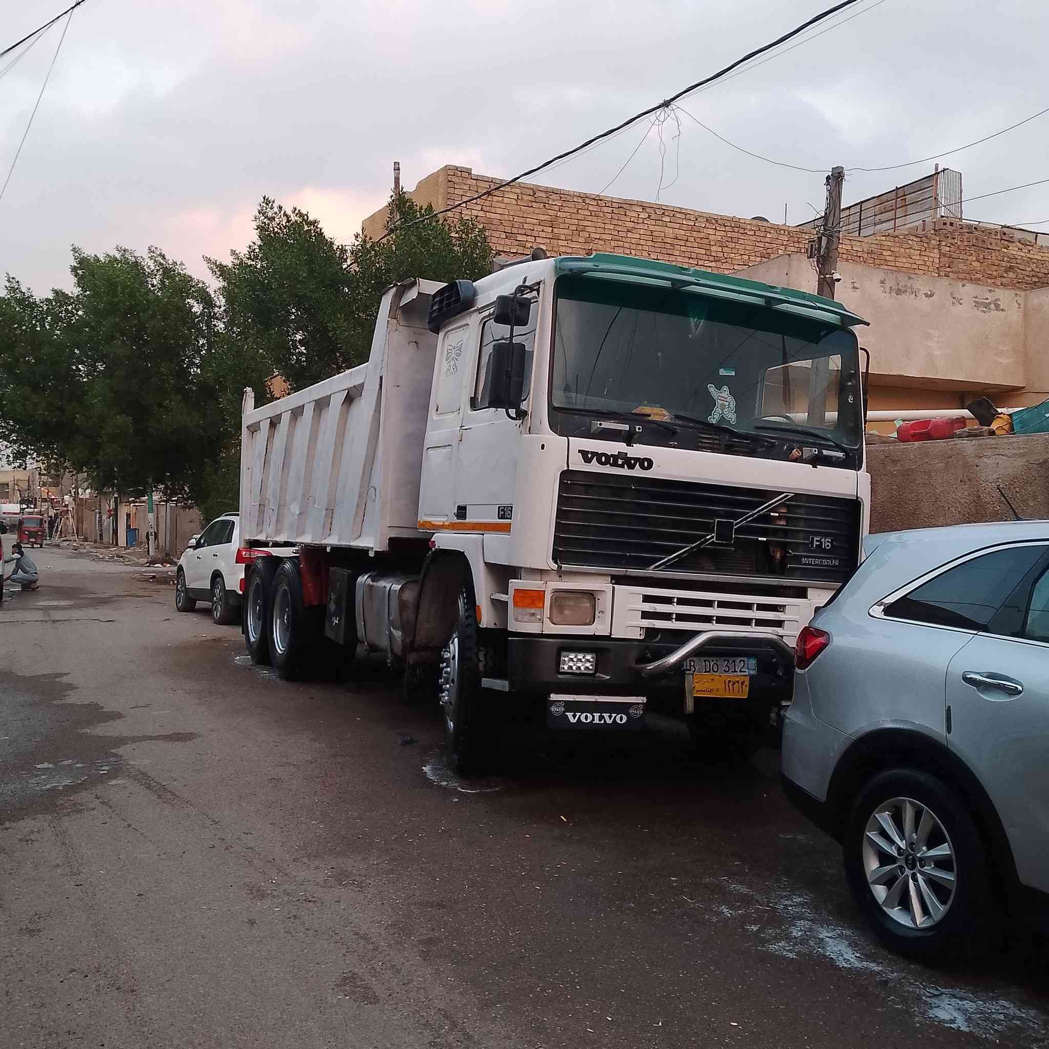 السلام عليكم فالفو البيع مكينه 122
مجموعه فراشه كير 4 ب4 
***********
