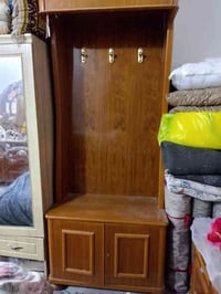 غرفة نوم (للبيع)تسگام عراقي خشب ثقيل سعرها مليون وبيها مجال للشرايه  ل...