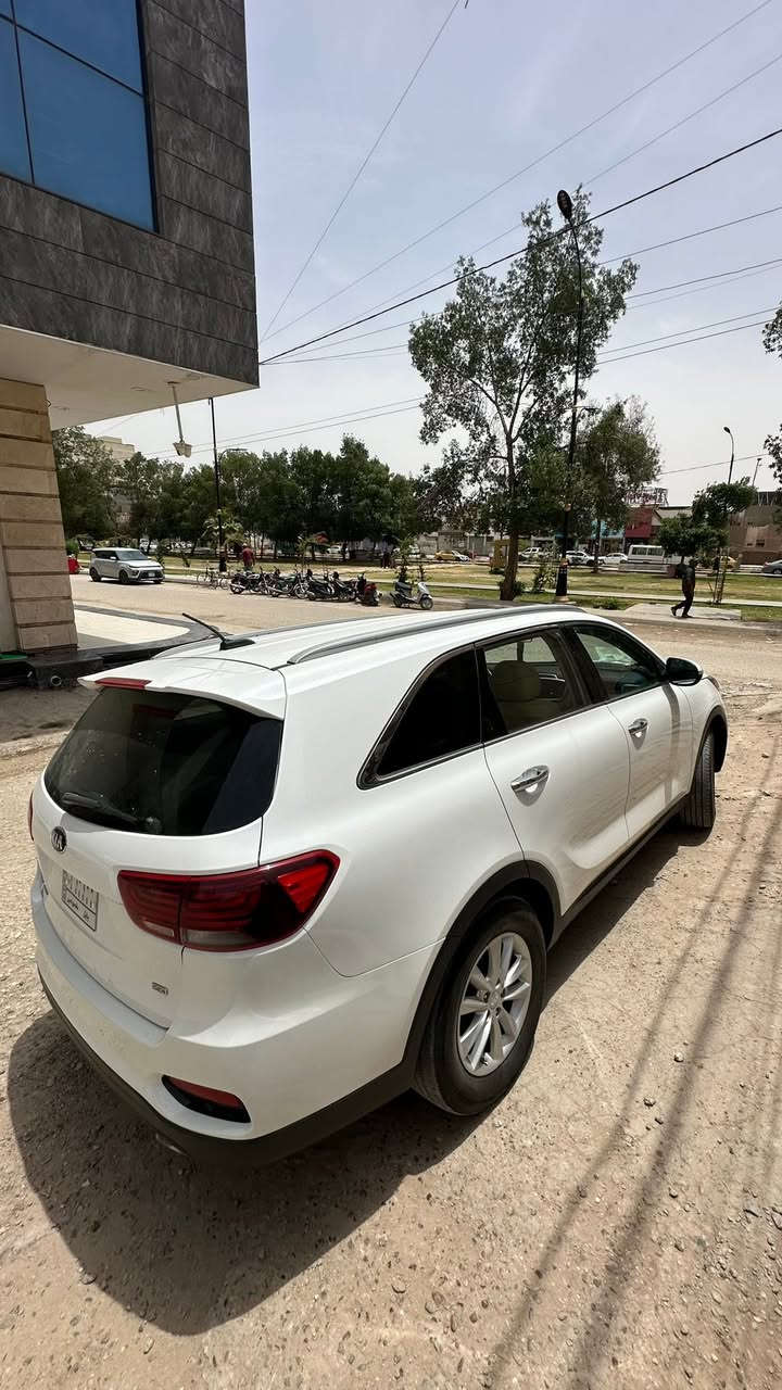 ٢٠٢٠ محرك٤ سلندر ماشيه ٨٠الف
حادث كما موضح بالصور سياره جديده


**إذا كنت صاحب هذا الإعلان وتريد حذفه لأي سبب، رجاءا أرسل رسالة إلى الدعم الفني**