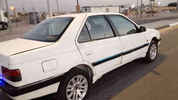 سلام عليكم سياره بيجو 405 للبيع كفاله من كلشي كير محرك ومن الضربه وسنويه ل27 وموديل 2011 وتخم تاير ويل كب والسعر خاص والاستفسار ع هذا الرقم ***********
