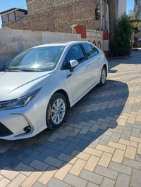 كورلا ٢٤ بانزين فقط ساز  فول مواصفات سيارة جديدة بأسمي للبيع او مراوس ...