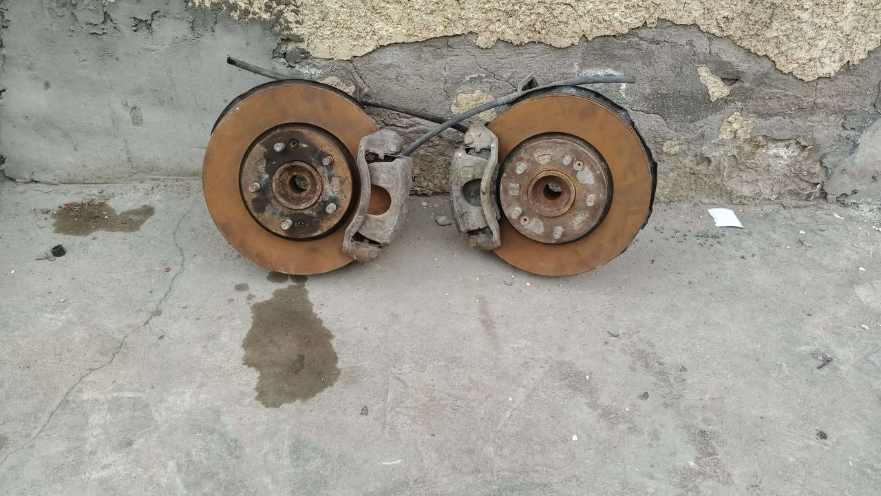 من رخصة الادمن صطابكسلت وارد  مامشدودات عالشغل.   مال النترا مقدس70 وبيها مجال


**إذا كنت صاحب هذا الإعلان وتريد حذفه لأي سبب، رجاءا أرسل رسالة إلى الدعم الفني**