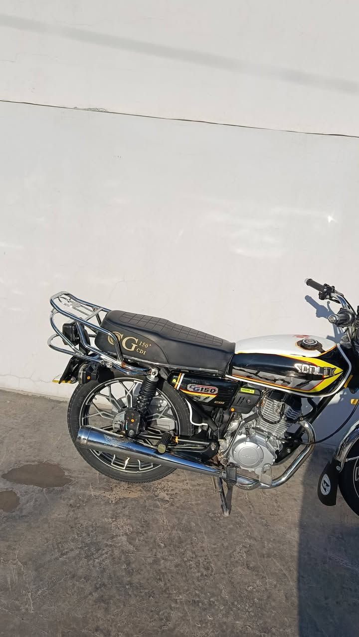 سلام عليكم
للبيع دراجة سيفان موديل 24 كاملة اي نقص مبيها
 مكان ديالى قضاء المقدادية سعر خاص  ...


**إذا كنت صاحب هذا الإعلان وتريد حذفه لأي سبب، رجاءا أرسل رسالة إلى الدعم الفني**