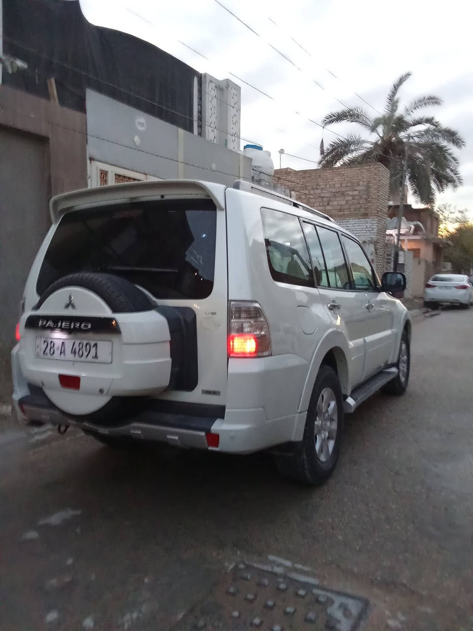 سلام عليكم باجيرو مديل 2009كفاله عامه كير محرك او حداديه جدد ع الشرط تخم تاير جديد فول مواصفات حبتور دواخل جديده كهربائيات كل شغال تبريد شغال سعره 135او بيه مجال مكاني نجف للاستفسار رقمي ***********واتساب فقط
