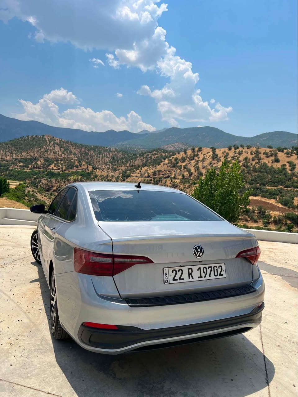 Volkswagen Jetta 2023 S Sport
گێر عادى
یەک بست بۆیاغی هەیە بێ ناوگرتن 
حسابی کلینی لۆ بکە 
رادارو خەتی جادەو 
ناو ٨ رەنگە
 رادیتە و لایت و هەموو شتی بیلادیه
نرخی 132 مەجالەکی زۆر کەم
ژمارە مۆبایل ***********
تکایە مشتەری تێل بکە جوابی نامە نادرێتەوە لەگەل رێزم سوران, أربيل
