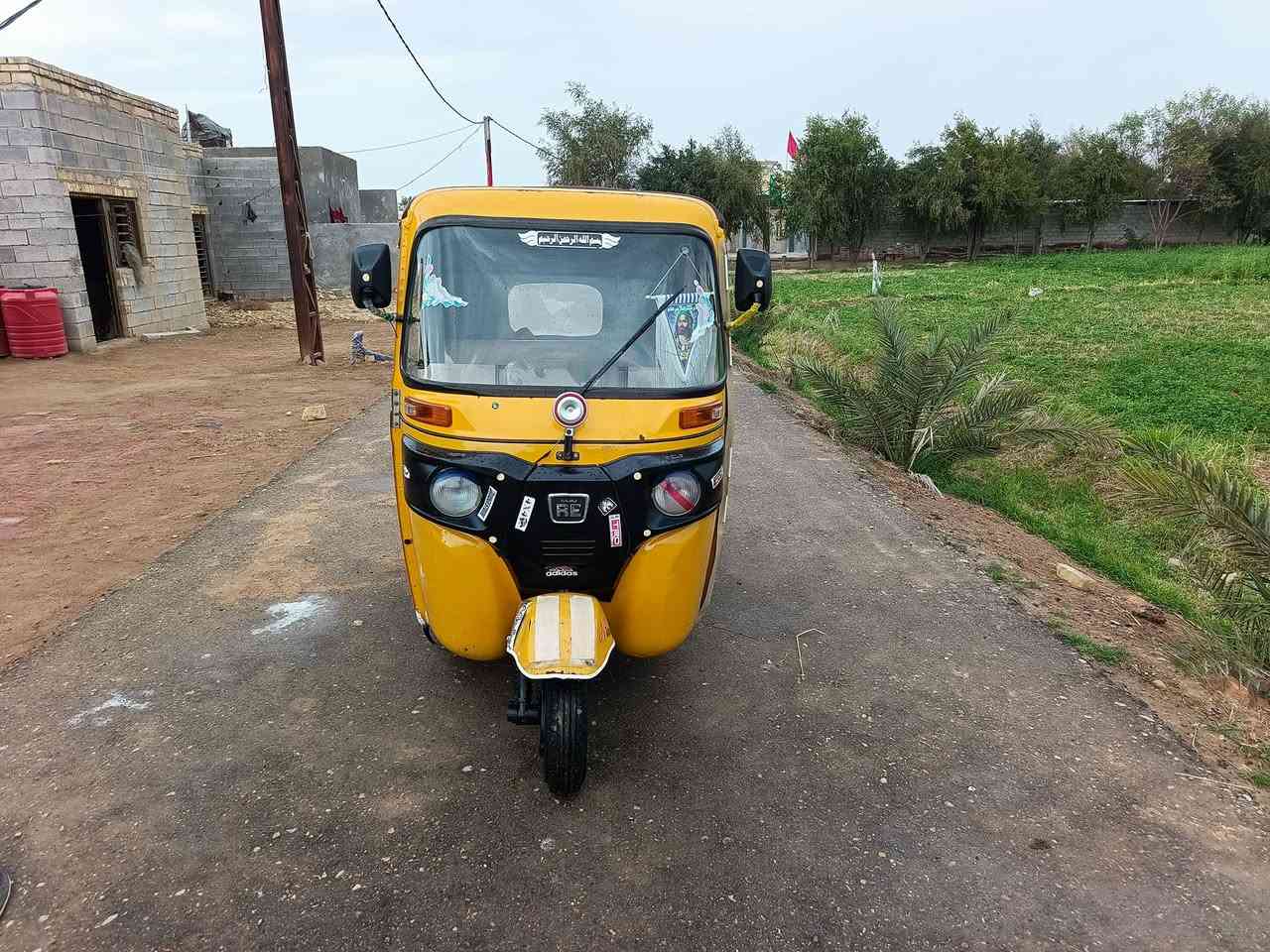 سلام عليكم تكتك للبيع موديل ٢٠٢٠وكيل سيد وسام تكتك مكفوله وحلوه فراش مفروشة تايرات جبلي المكان ميسان المجر الكبير ***********
