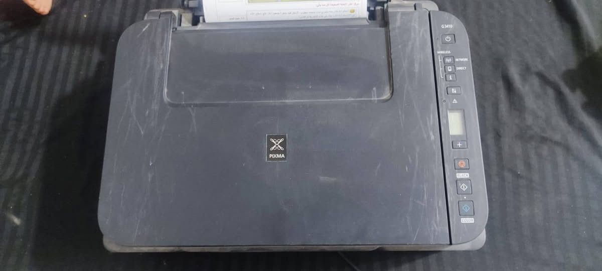 طابعه للبيع قيم بليرضي الله واخذه للعلم ماخذه 250 ما مشتغله غير سبوع بس تركته ونرادله حبر يتبدل***********
