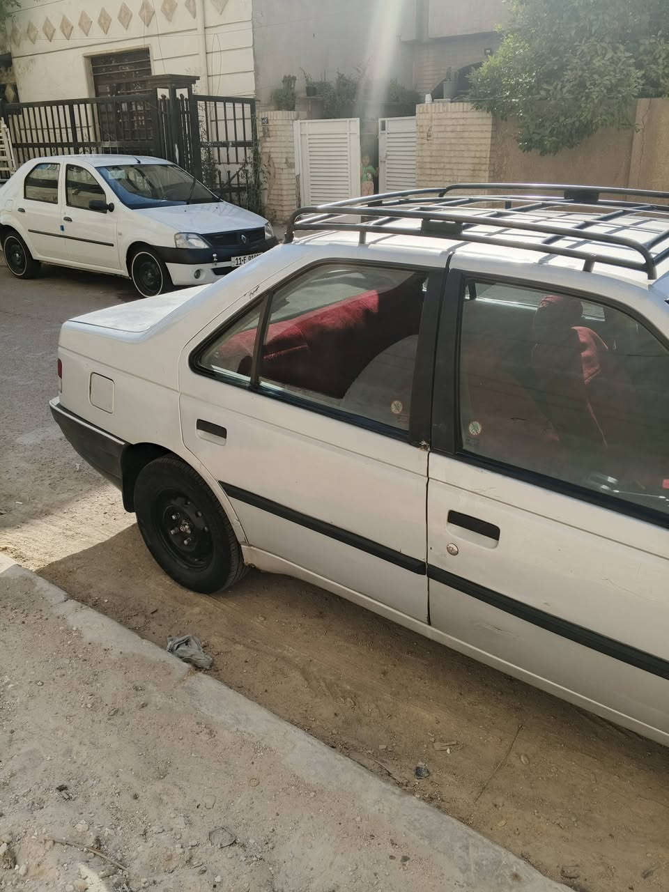 بيجو روى ميكنه كير جدد اكسل بدون ونه تبريد عاطل رقم انكليزي ملاحضه مكلف بنشر وهذا رقم صاحبه*********** سكن بغداد البياع السياره بسمه رايدها ب28 اي ستفسار اتصل ع صاحبها
